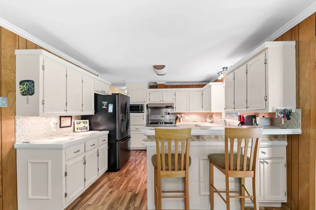 604 Crestland Drive Columbia TN 38401