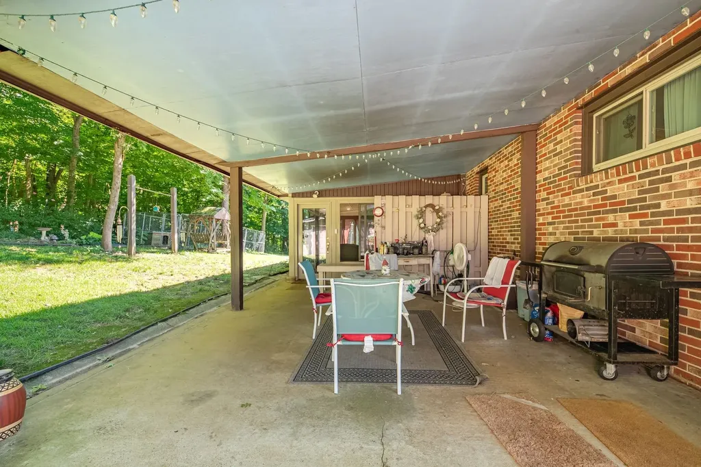 604 Crestland Drive Columbia TN 38401