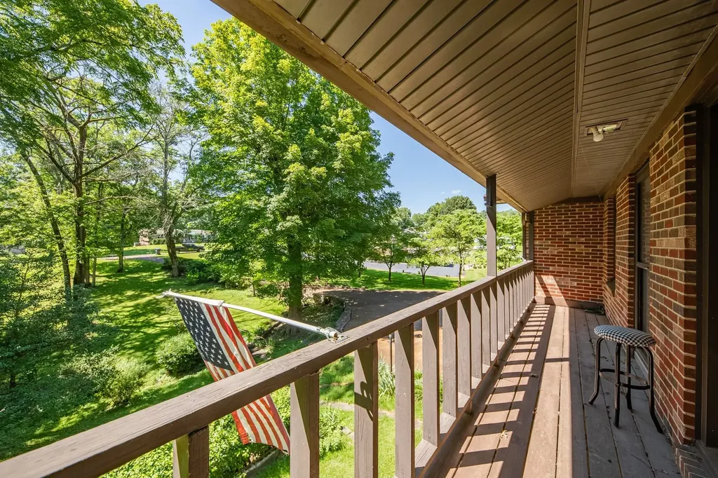 604 Crestland Drive Columbia TN 38401