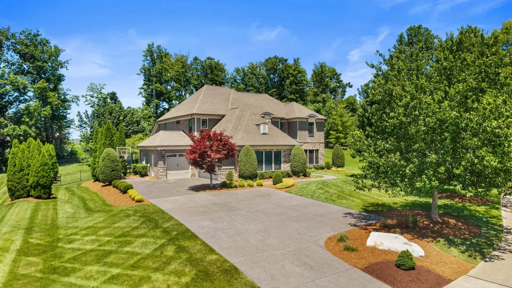 1801 Ivy Crest Drive Brentwood TN 37027