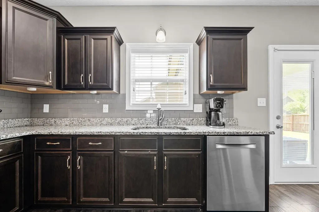 373 Abeline Drive Clarksville TN 37043