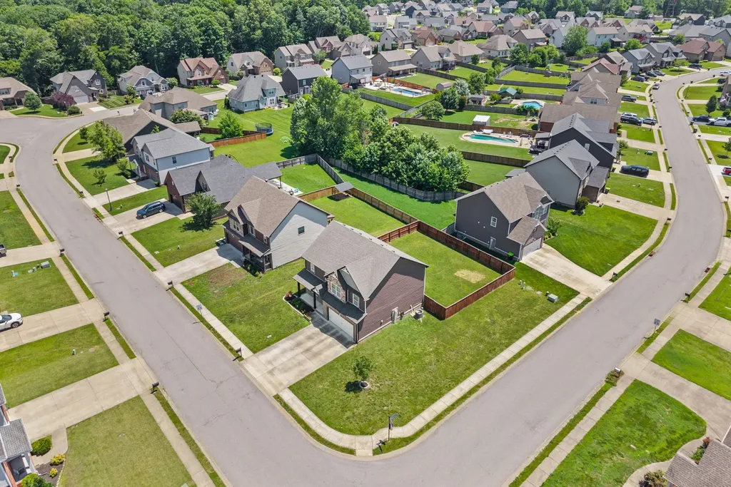 373 Abeline Drive Clarksville TN 37043