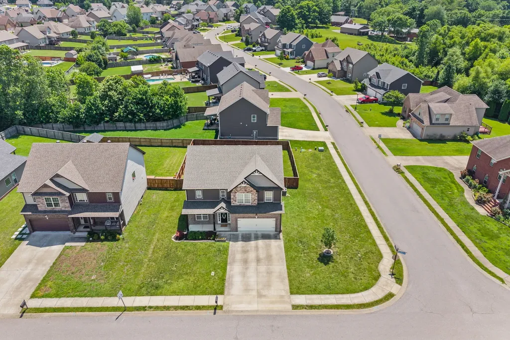 373 Abeline Drive Clarksville TN 37043