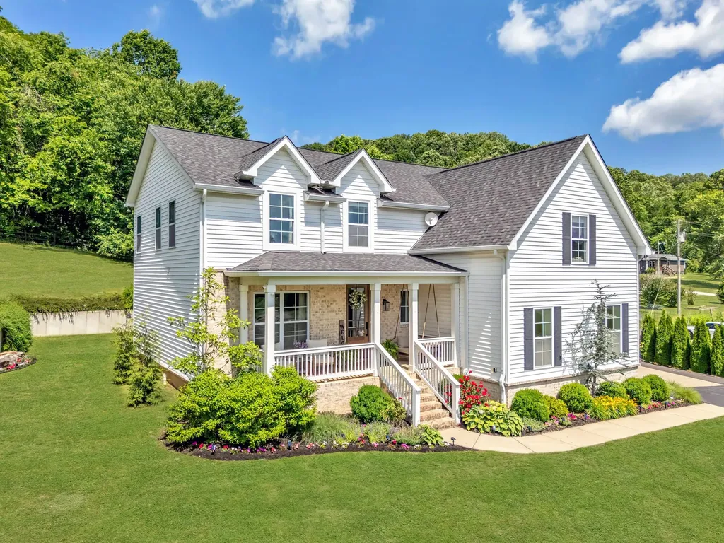 1779 Cayce Springs Road Thompsons Station TN 37179