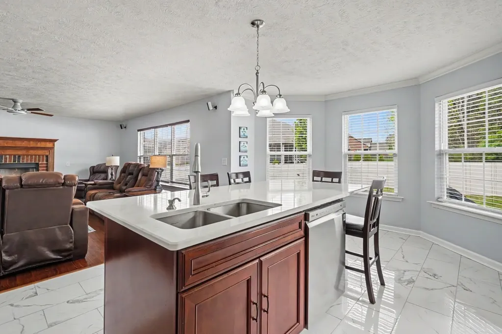 107 Seven Springs Drive Mount Juliet TN 37122