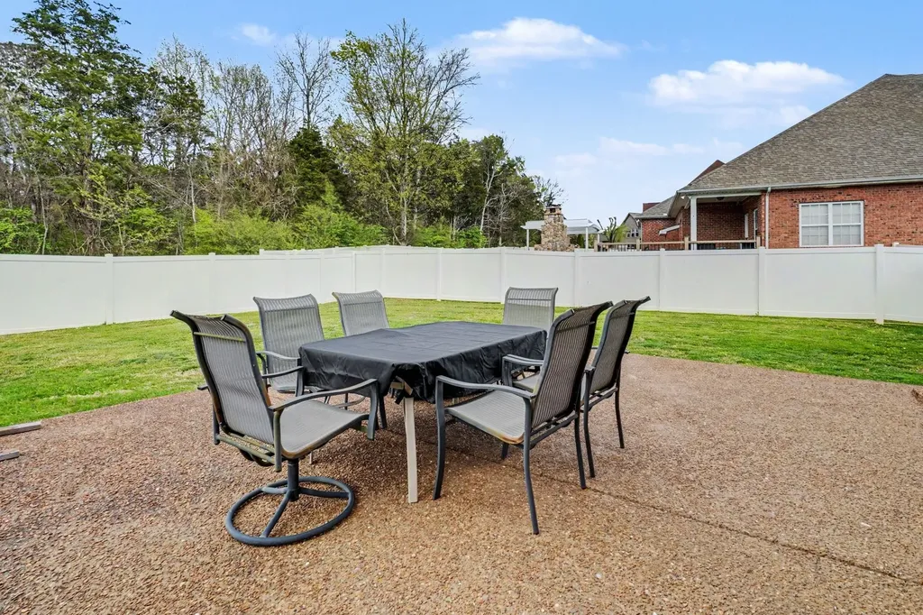 107 Seven Springs Drive Mount Juliet TN 37122