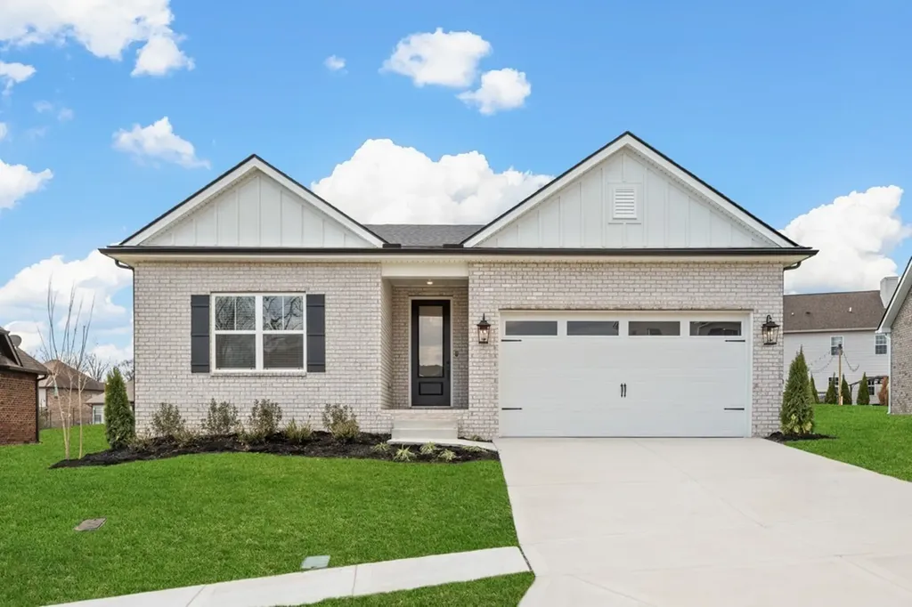 302 Glade Road Lebanon TN 37087