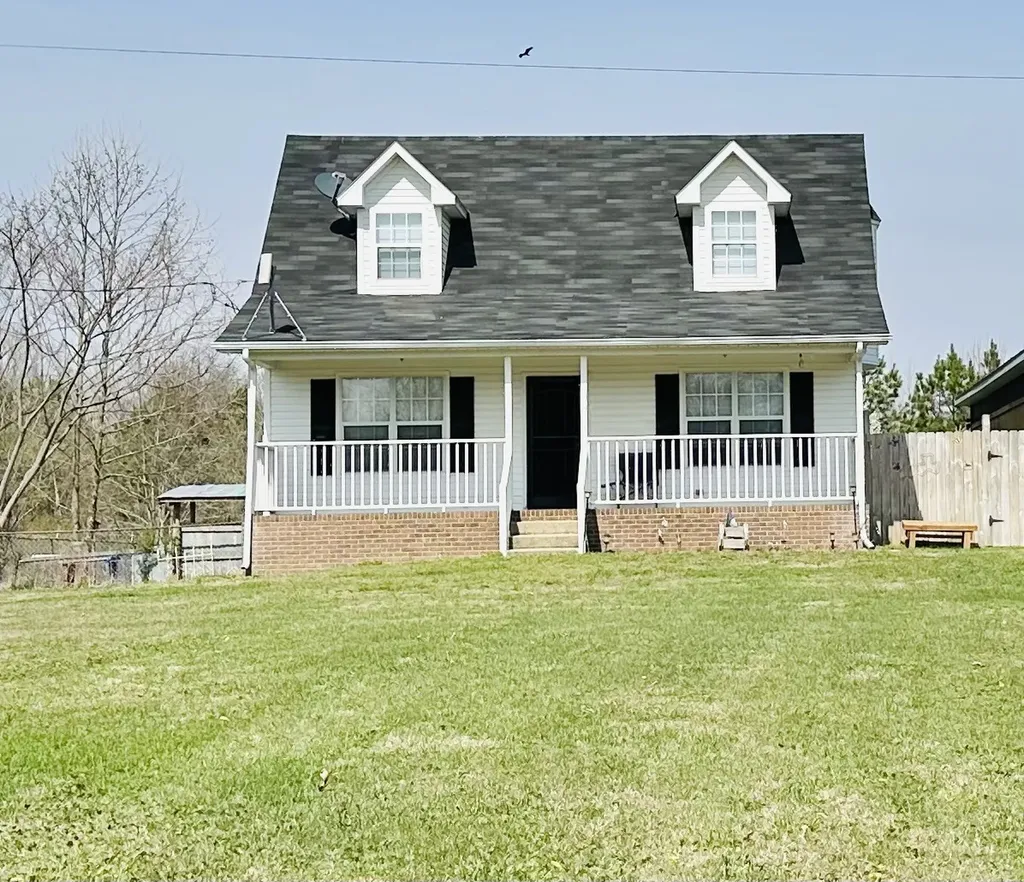 874 Delmont Church Road Cadiz KY 42211