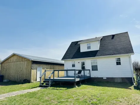 874 Delmont Church Road Cadiz KY 42211
