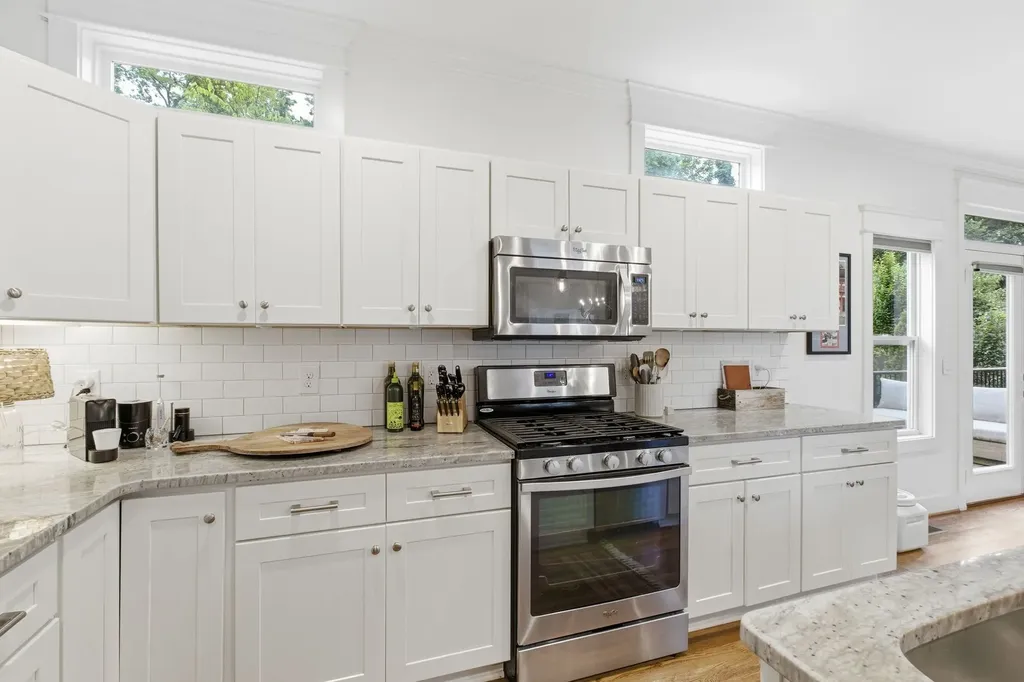 4010 Burrus Street Nashville TN 37216