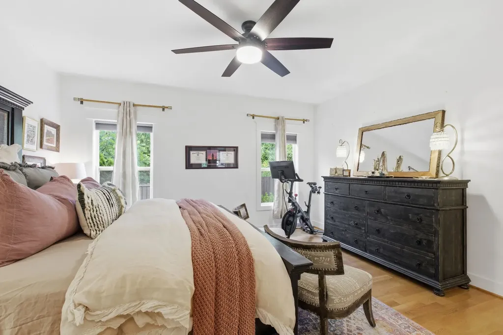 4010 Burrus Street Nashville TN 37216