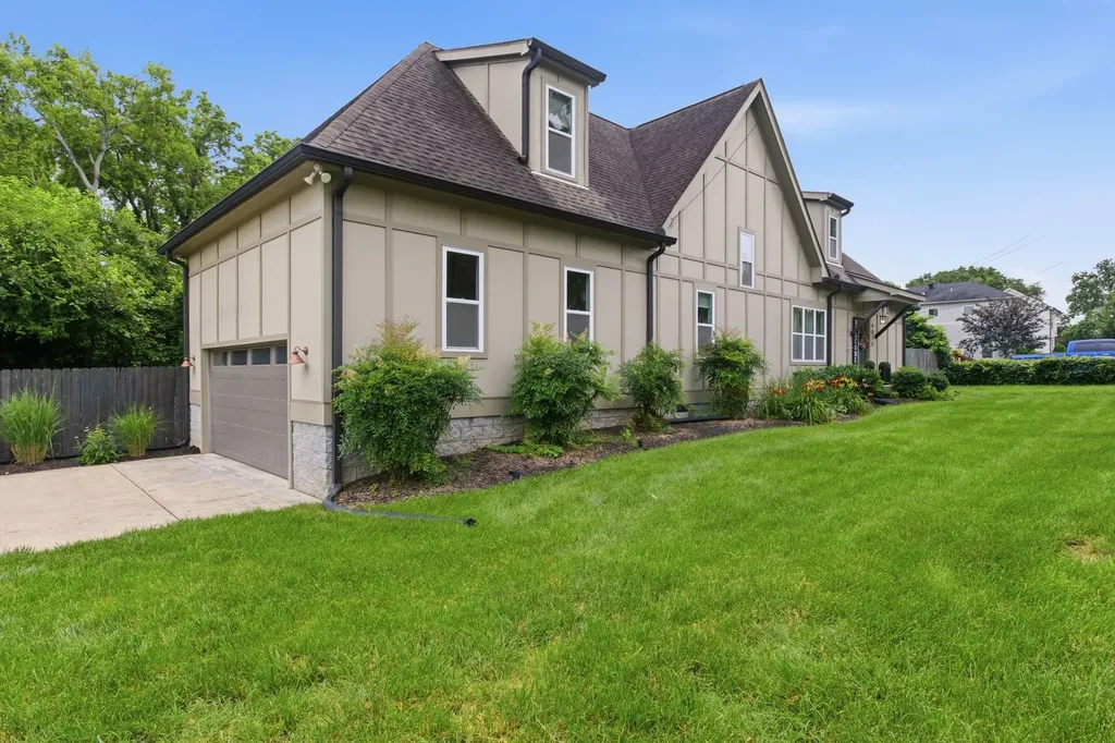 4010 Burrus Street Nashville TN 37216