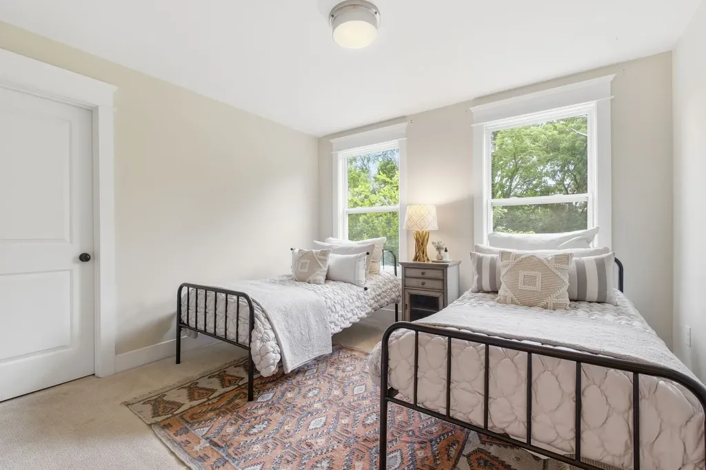4010 Burrus Street Nashville TN 37216