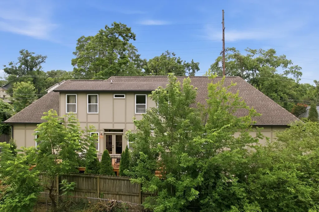4010 Burrus Street Nashville TN 37216