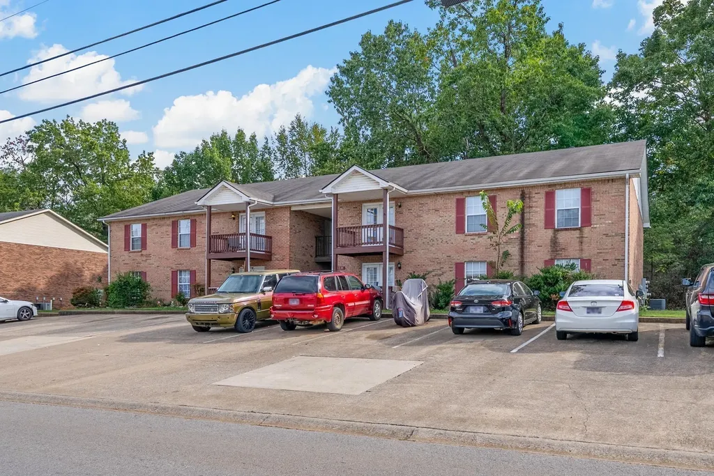 1245 Parkway Place Clarksville TN 37042