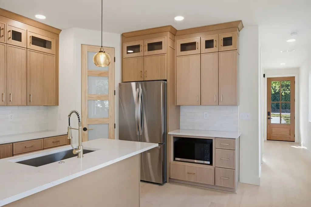 632B Annex Avenue Nashville TN 37209