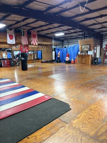 301 N Locust Avenue Lawrenceburg TN 38464