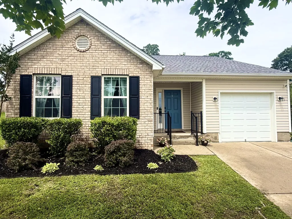 110 Dimaggio Drive Springfield TN 37172