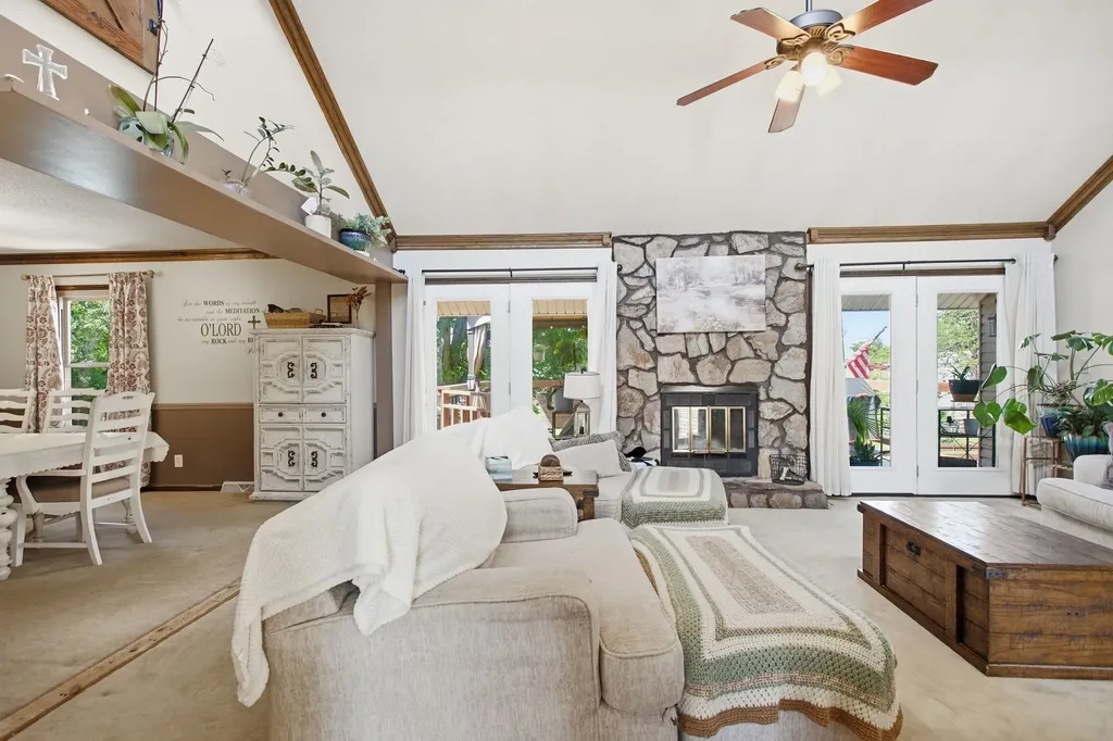 1330 Chippendale Circle Columbia TN 38401