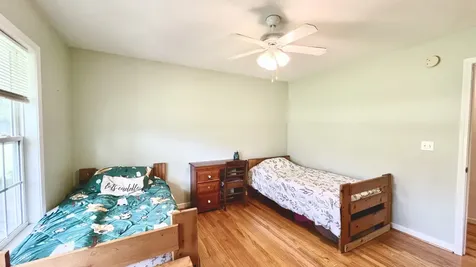 153 Commodore Circle Summertown TN 38483