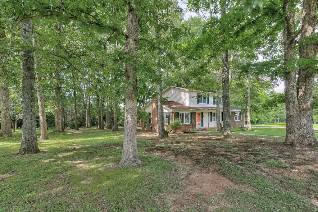 38 Plada Heights Road Fayetteville TN 37334