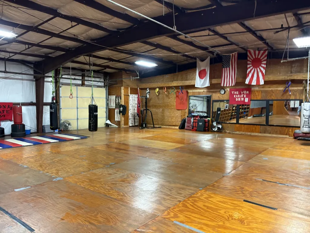 301 N Locust Avenue Lawrenceburg TN 38464