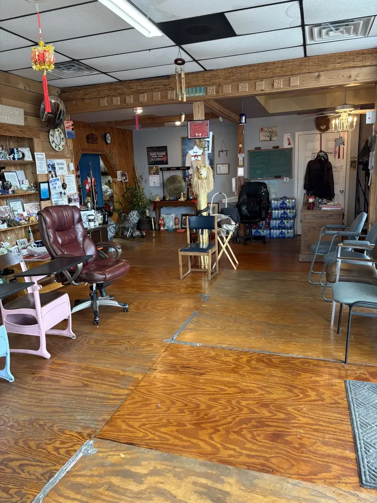 301 N Locust Avenue Lawrenceburg TN 38464