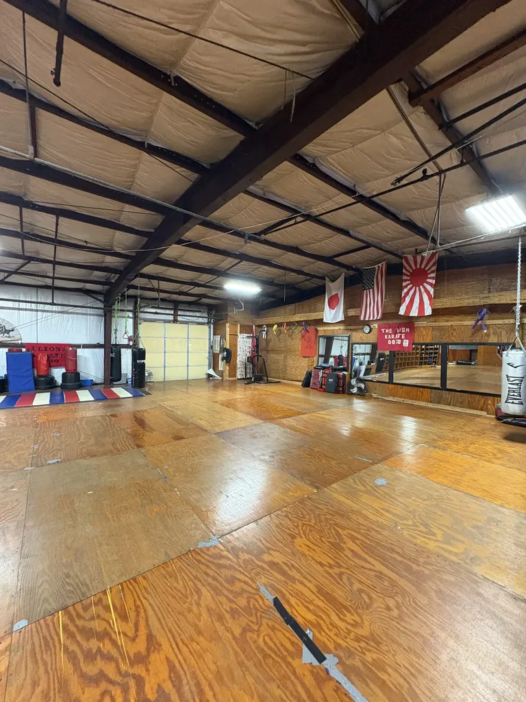 301 N Locust Avenue Lawrenceburg TN 38464