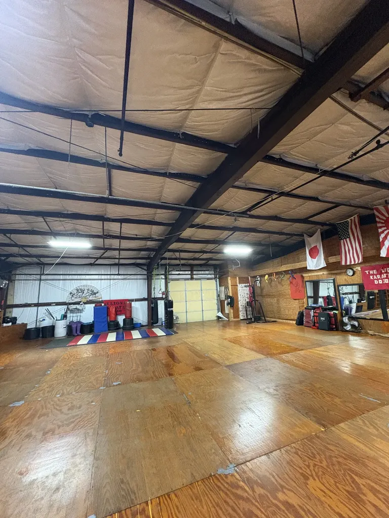 301 N Locust Avenue Lawrenceburg TN 38464