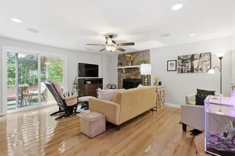 112 Lake Forest Court Nashville TN 37217