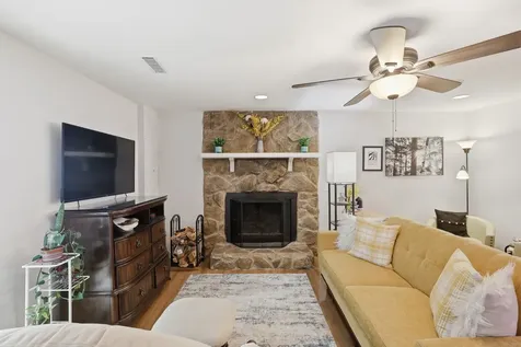 112 Lake Forest Court Nashville TN 37217