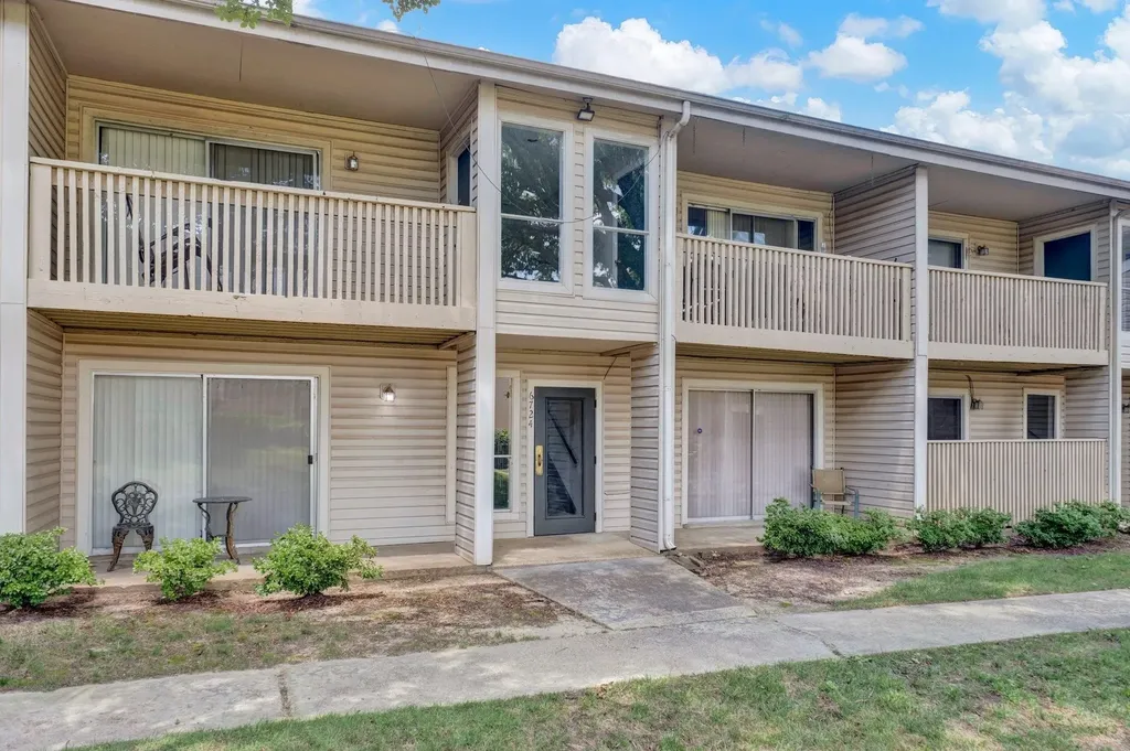 6724 Quail Hollow Court Memphis TN 38120