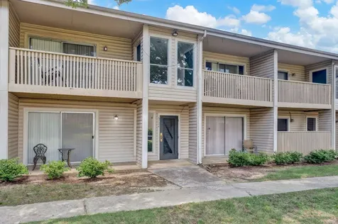 6724 Quail Hollow Court Memphis TN 38120