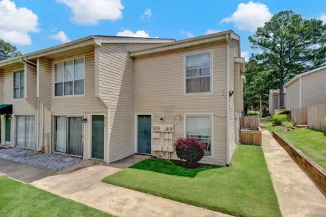 6761 Meadow Oak Place Memphis TN 38120
