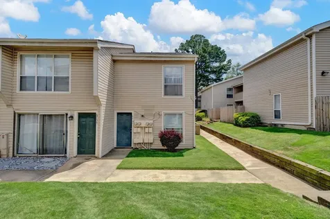 6761 Meadow Oak Place Memphis TN 38120