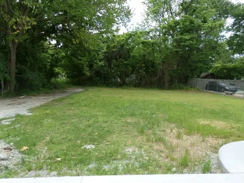 118 Peabody Avenue Jackson TN 38301