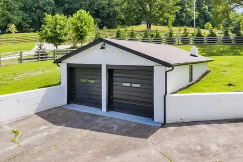 2896 Fly Road Santa Fe TN 38482