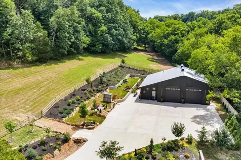 2896 Fly Road Santa Fe TN 38482