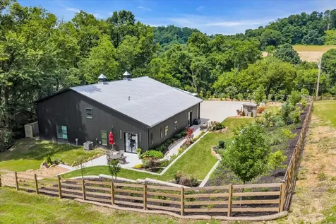 2896 Fly Road Santa Fe TN 38482