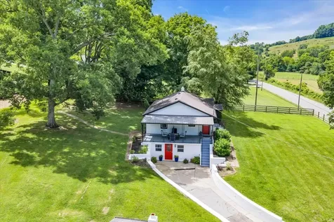 2896 Fly Road Santa Fe TN 38482