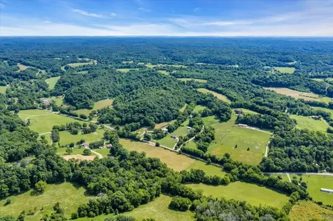 2896 Fly Road Santa Fe TN 38482