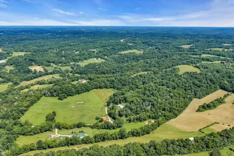 2896 Fly Road Santa Fe TN 38482