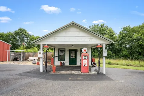 448 County Line Road Lynchburg TN 37352