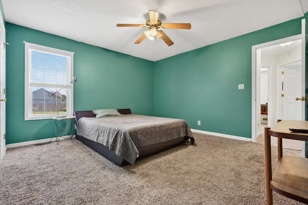 3273 N Senseney Circle Clarksville TN 37042