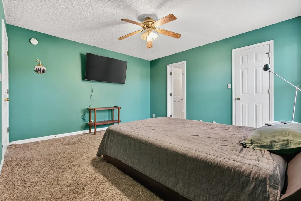 3273 N Senseney Circle Clarksville TN 37042