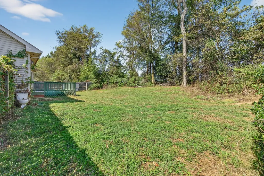 3273 N Senseney Circle Clarksville TN 37042