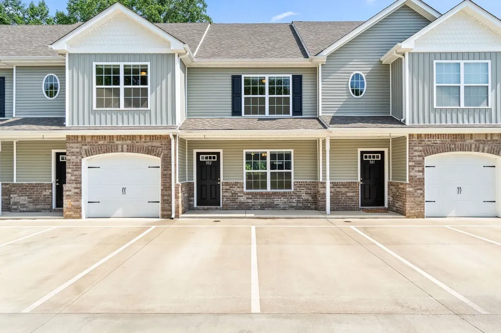 1552 Tylertown Road Clarksville TN 37040