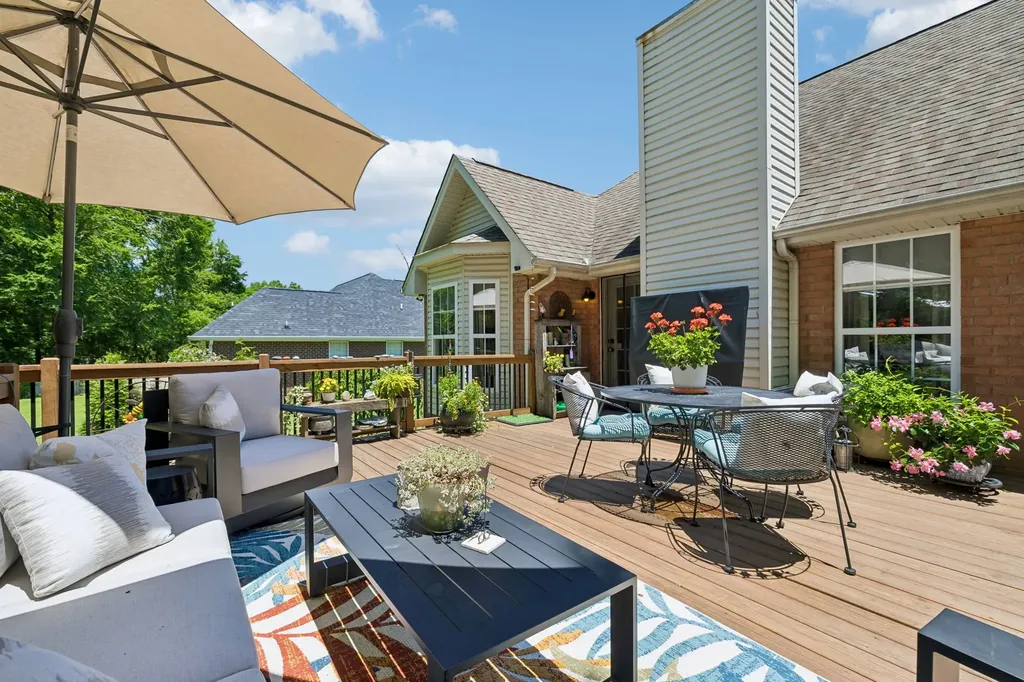 124 W Braxton Lane Hendersonville TN 37075