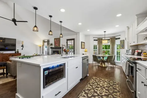 124 W Braxton Lane Hendersonville TN 37075