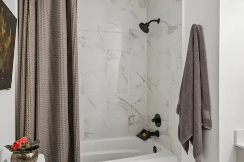 124 W Braxton Lane Hendersonville TN 37075